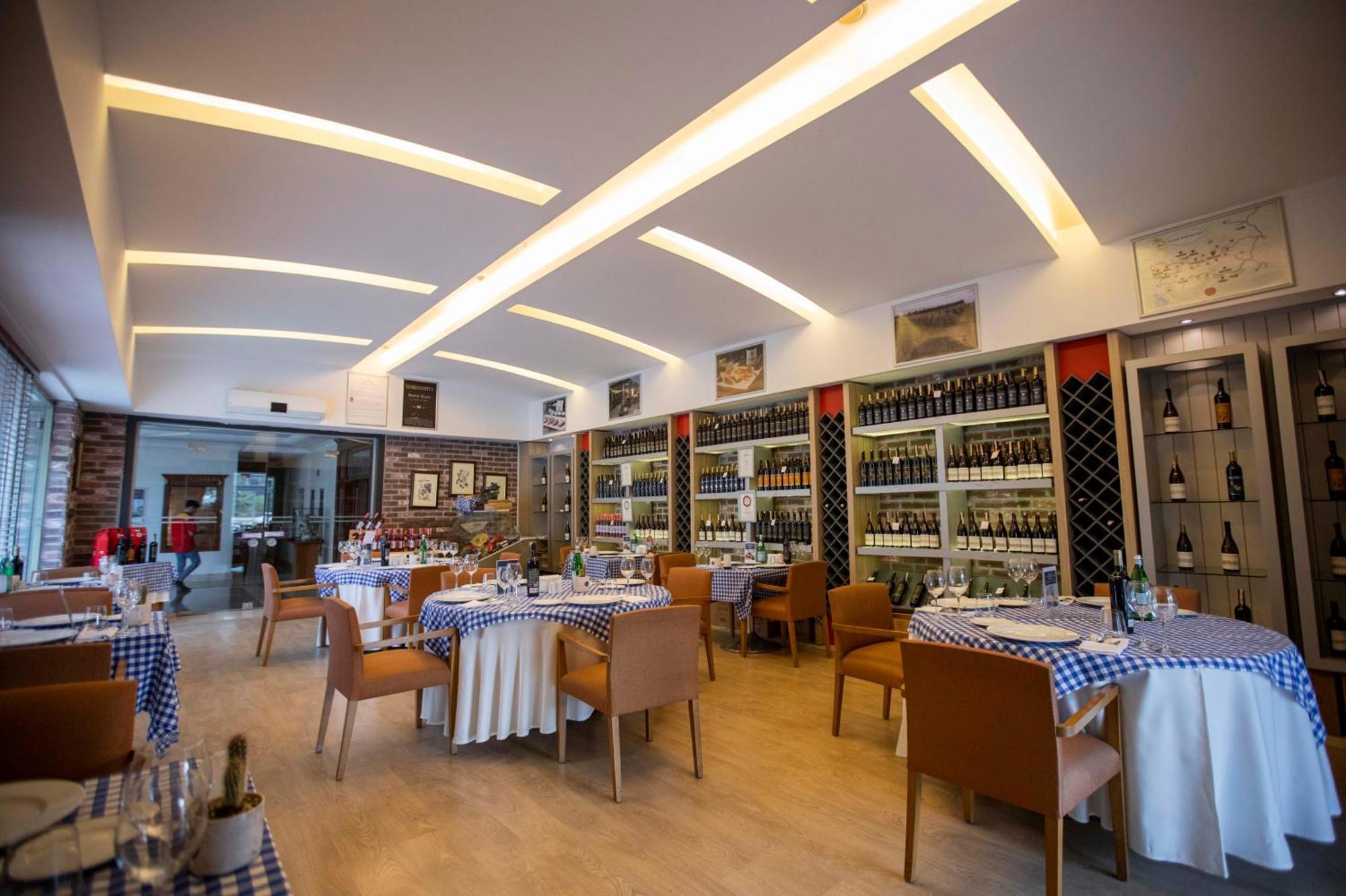 Anemon Grand Manisa Otel Exterior photo